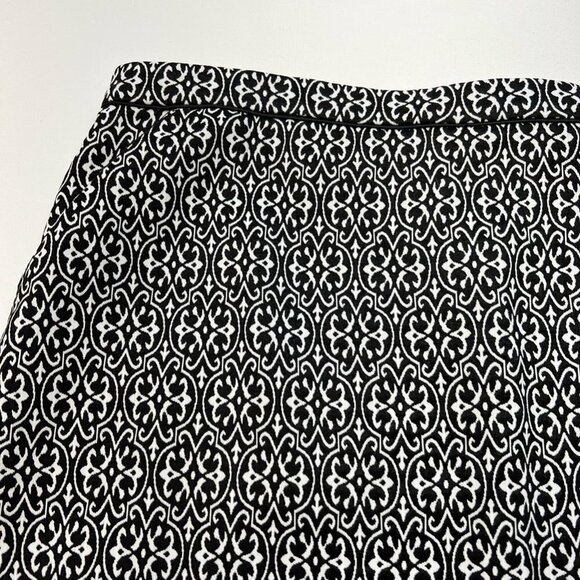 Db Established Womens A Line Skirt Black White Knee Length Stretch Slit Plus 1X - Picture 2 of 11